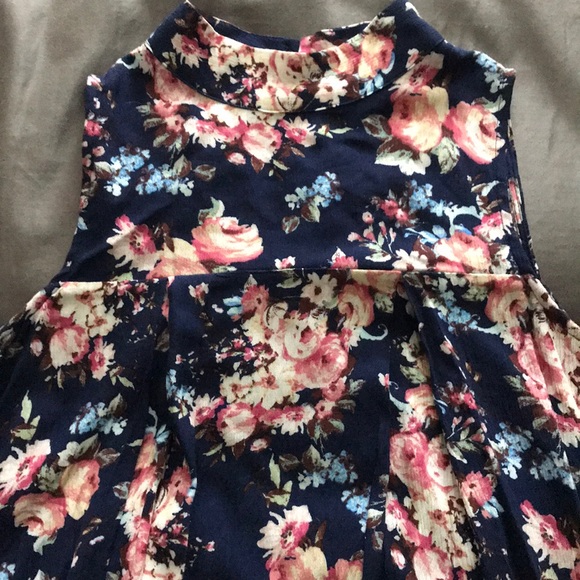 Mock Neck Floral Swing Dress - Picture 2 of 2